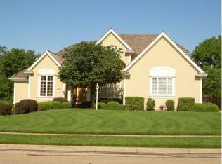 1917 Carmel Dr, Lawrence, KS 66047