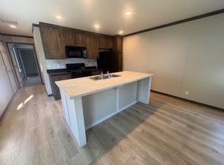 37839 Rosedale Dr #223, Clinton Township, MI 48036