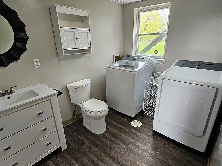 8127 Schell Ave — Photo 10