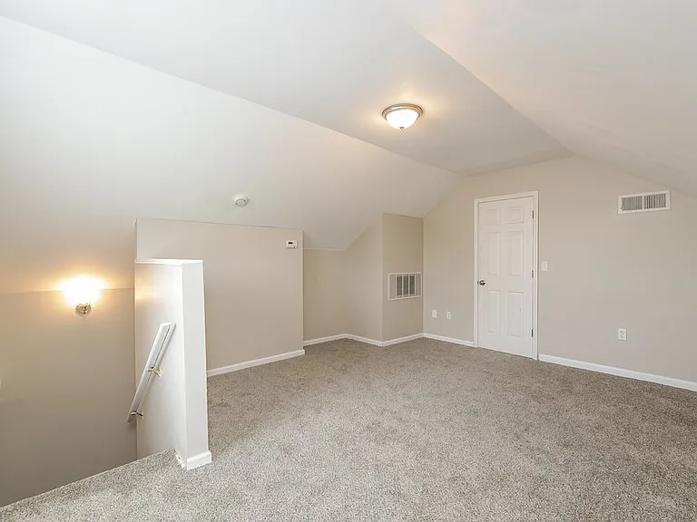 13268 Sandbourne S — Photo 14