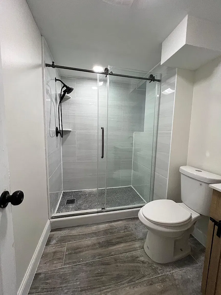 180 East 54th Street — Photo 2