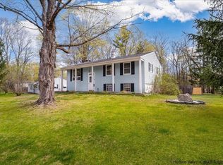 75 Holland Dr, West Hurley, NY 12491