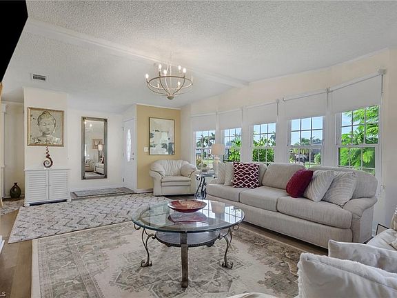 5th image of 114 Audubon RD