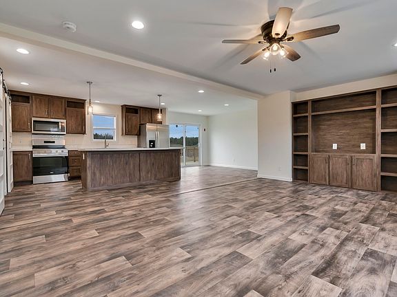 4th image of 22 Colony Way