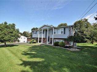 20 Peter Bush Dr, Monroe, NY 10950