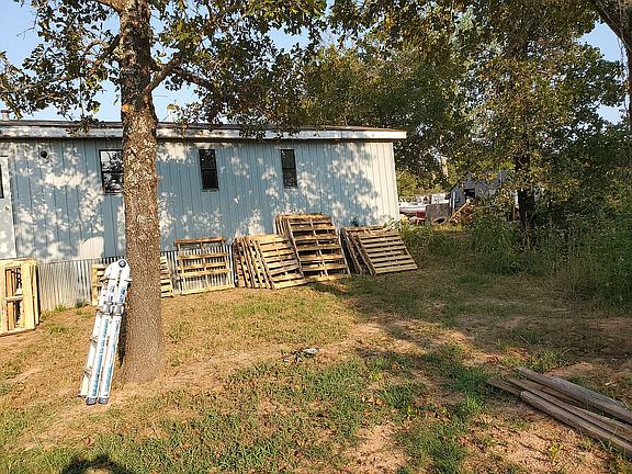 2nd image of 15921 Karen Dr