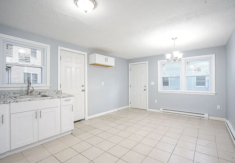 77 Chester St #77 — Photo 5