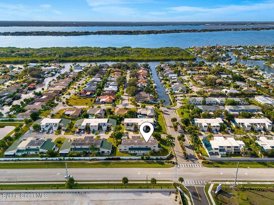 1st image of 53 Emerald Ct