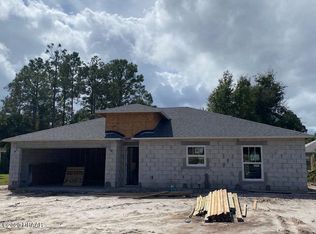 30 Rainbow Ln, Palm Coast, FL 32164