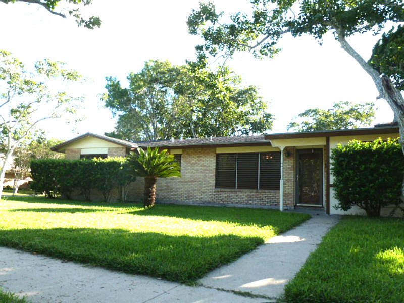 1st image of 4329 Belfast Dr