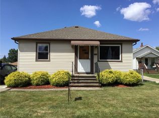 3318 Commonwealth Dr, Parma, OH 44134
