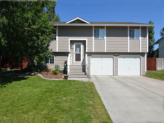 1st image of 2144 Ironwood Dr