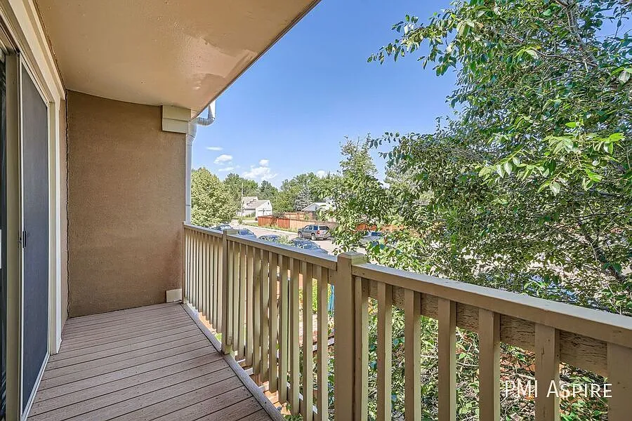 Building Photo - 4800 Osage Dr #4