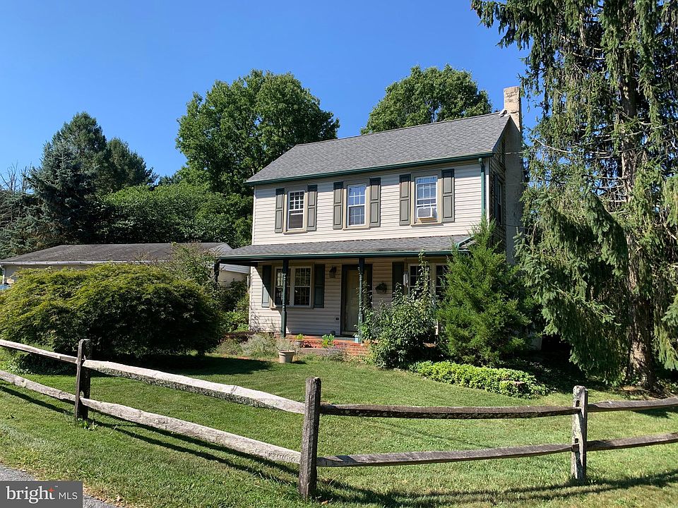2nd image of 262 Kulps Rd