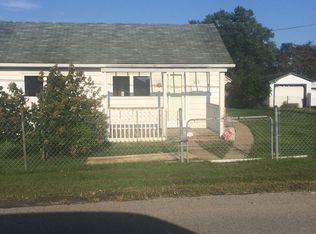 405 Perry Ave, Belle Vernon, PA 15012