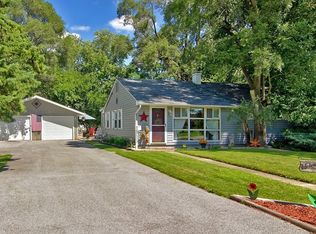 603 Berkley Dr, Dyer, IN 46311