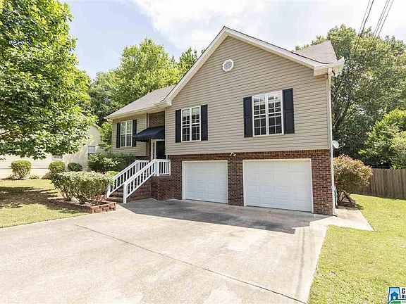 3rd image of 1939 Branchwood Dr