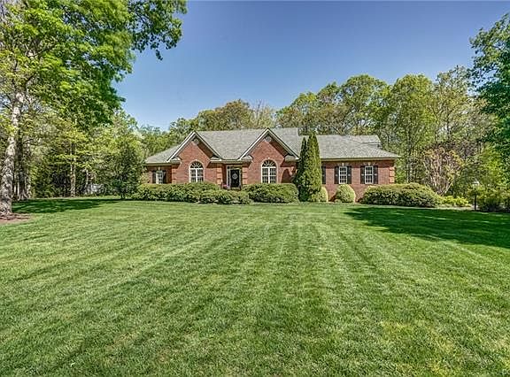 2nd image of 2112 French Hill Ct