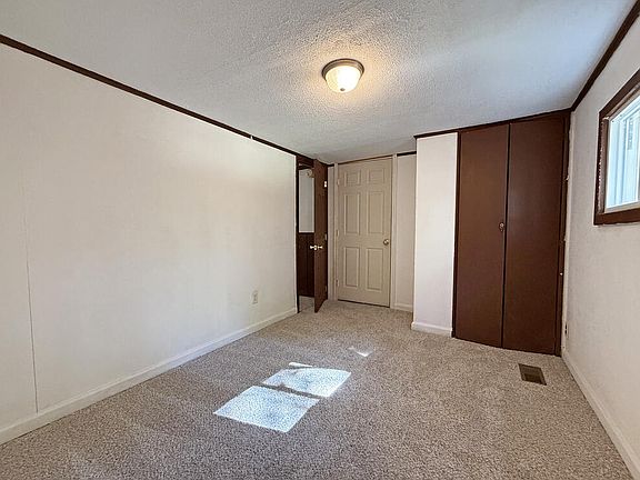 15th image of 1227 Mount Carmel Dr