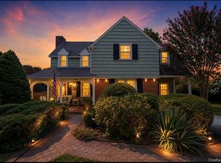 3994 Park Avenue, Seaford, NY 11783