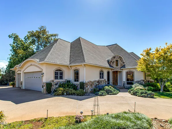 119 Big Water Dr, Vonore, TN 37885
