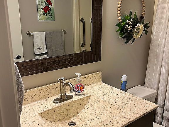 3rd image of 625 19th St NW APT 802