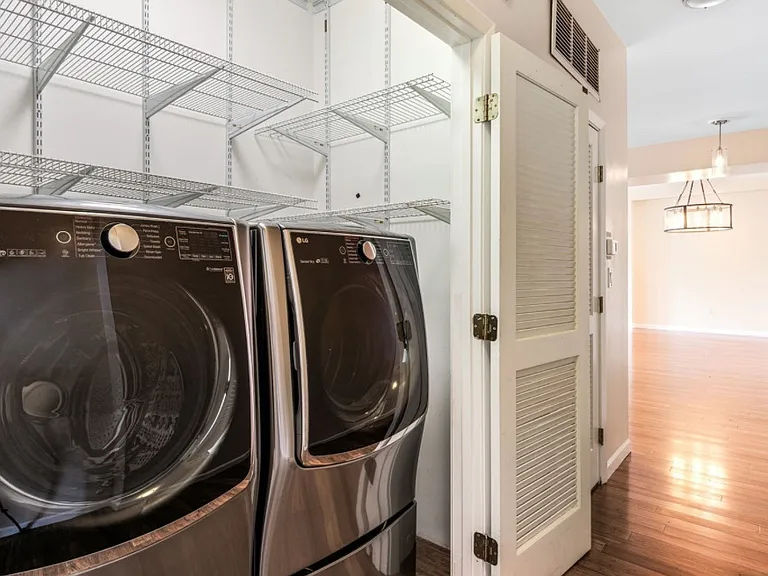 405 Central Ave #210 — Photo 11