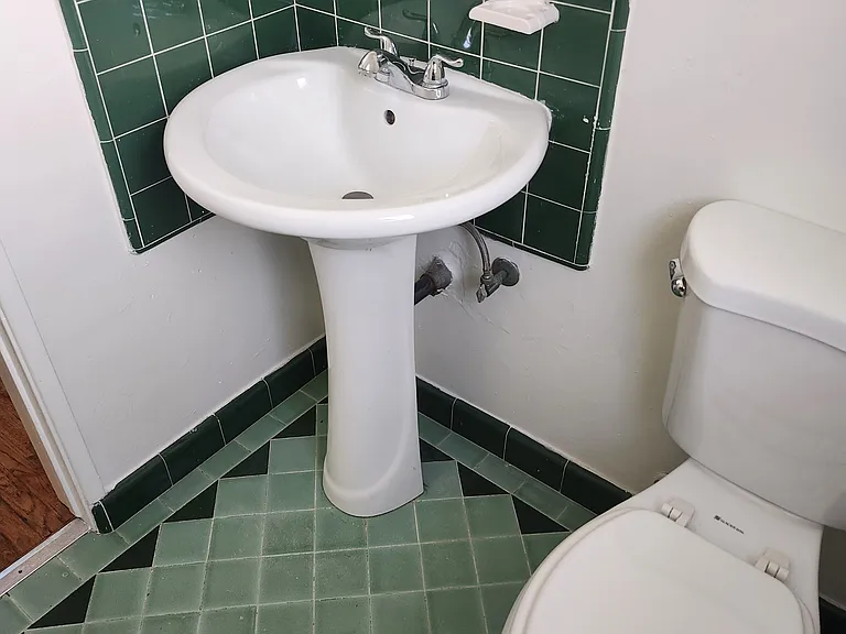 Beautiful original tile!