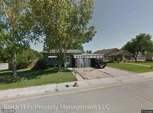 2004 Oak Ave, Rapid City, SD 57701