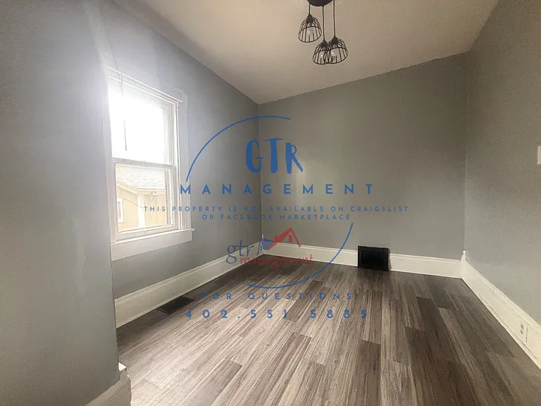 3352 T St — Photo 5