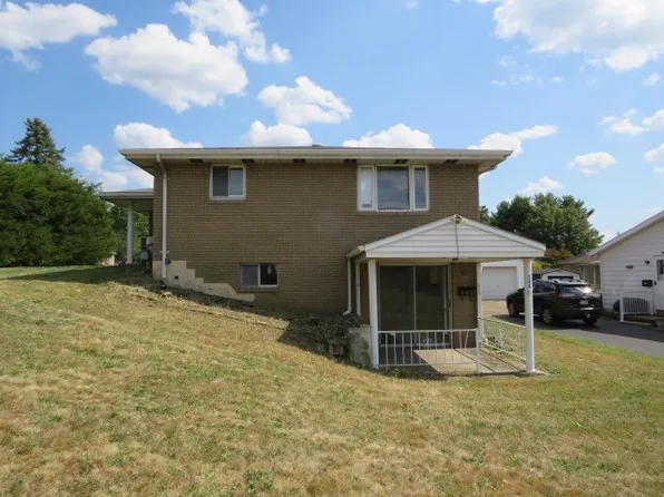 548 N Gallatin Ave, Uniontown, PA 15401