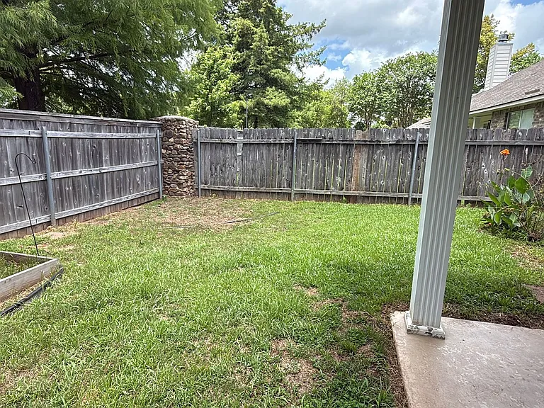 9812 Kings Pointe Dr — Photo 50