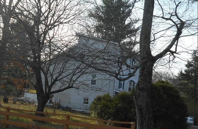 2nd image of 113 Grossi Ln