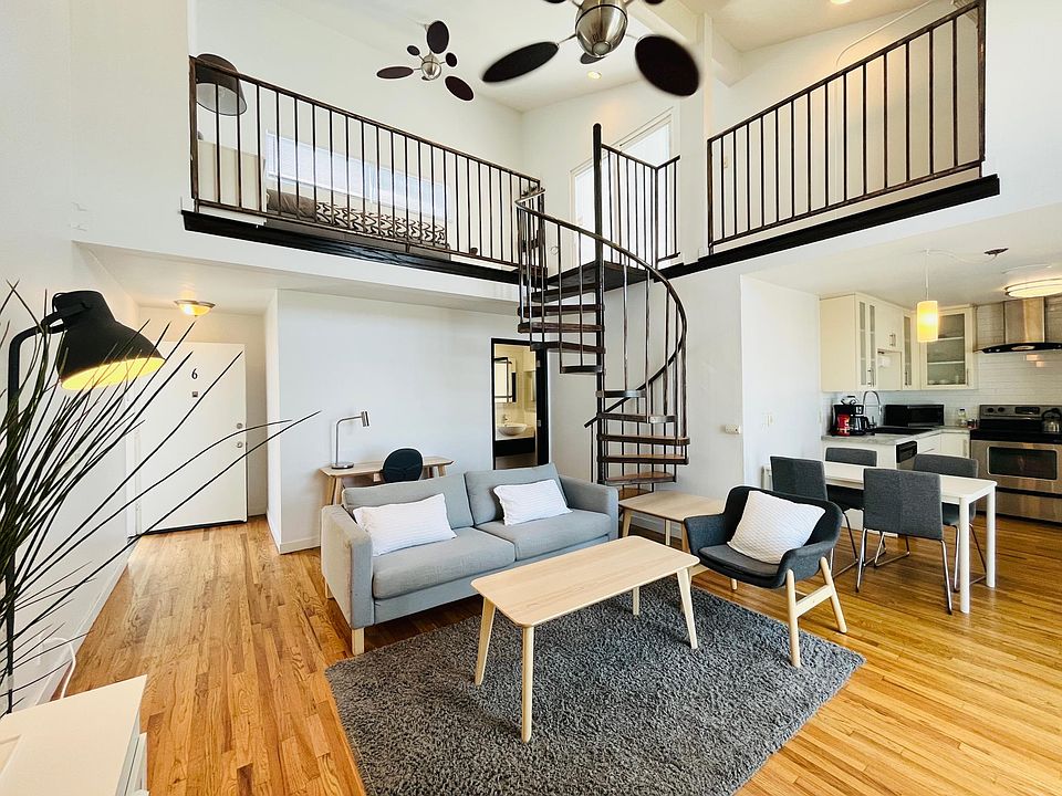 1st image of 14 Ozone Ave APT 6