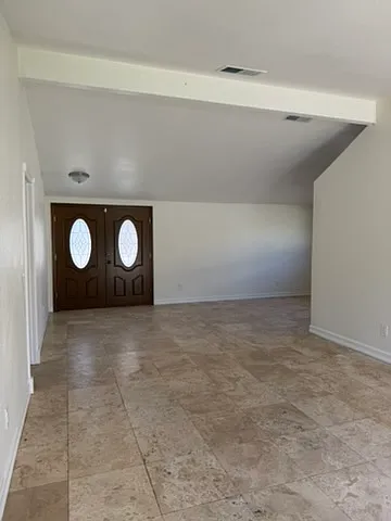 8920 Haskell St — Photo 3