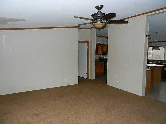 3rd image of 1040 Little League Ln