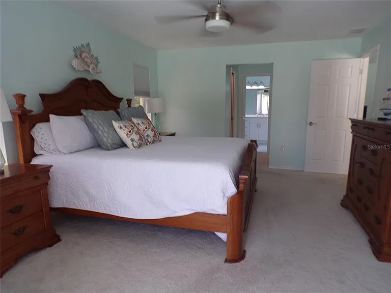 15624 Hennipen Cir — Photo 45