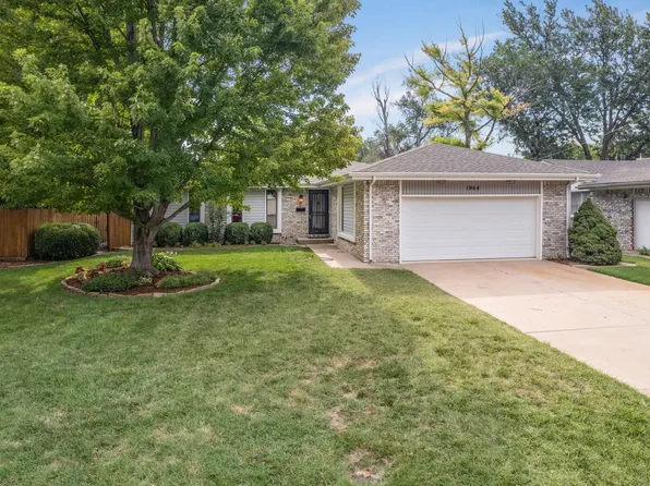 1964 N Mount Carmel Ave, Wichita, KS 67203