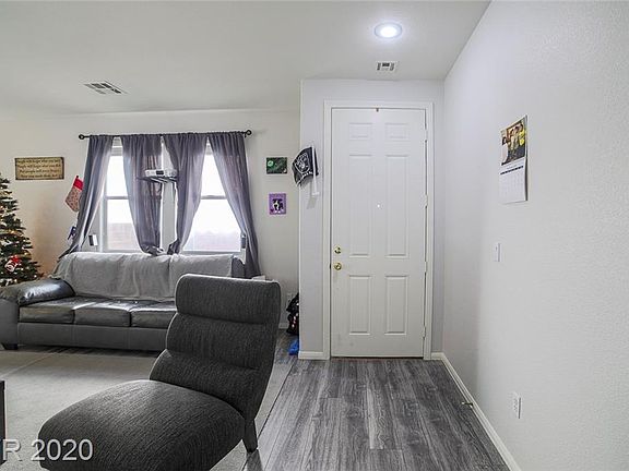 4th image of 11191 Tuscolana St