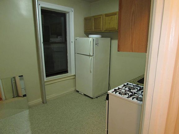4th image of 4123 9th Ave APT A2