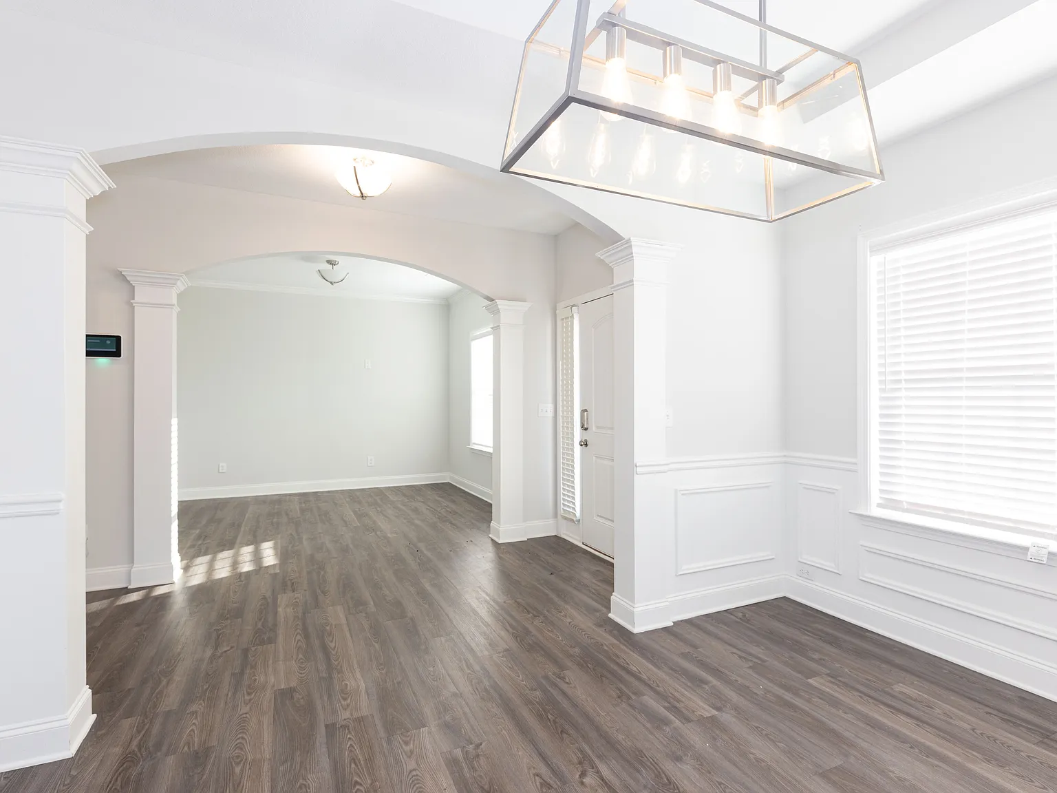 4 bed, 2667 sqft, $2,600 — Photo 3