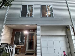 78 Emily Ln, Staten Island, NY 10312