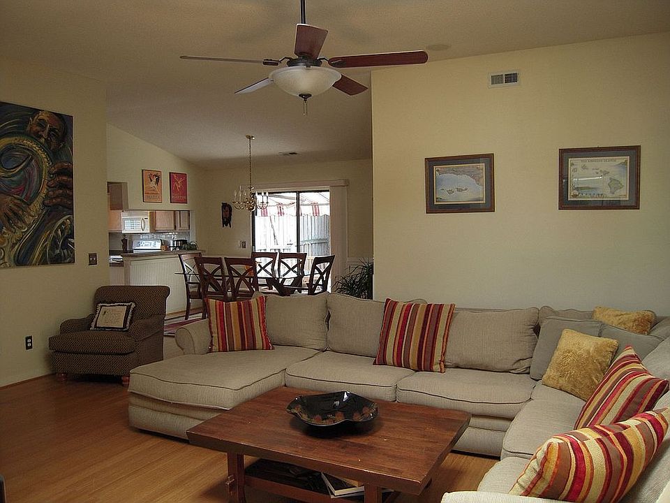2nd image of 6055 Cedar Ridge Dr