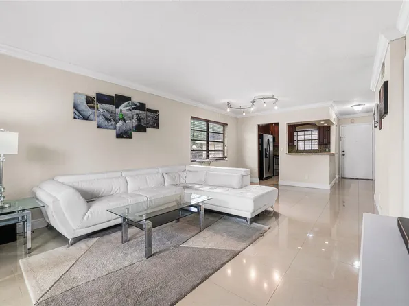 3361 NW 85th Avenue #109, Coral Springs, FL 33065
