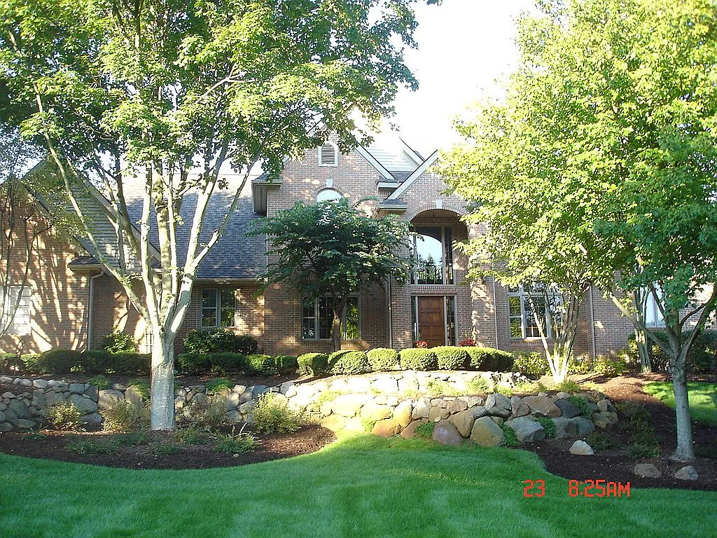 7275 Summit Rdg photo 1