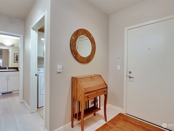 Entry>