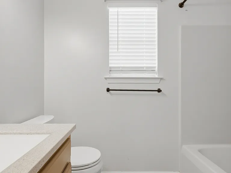 2 Compton Ct — Photo 10