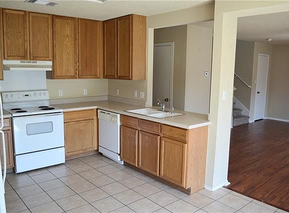 4th image of 12928 Heyerdahl Dr