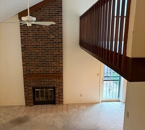 2nd image of 355 E Saint Clair St
