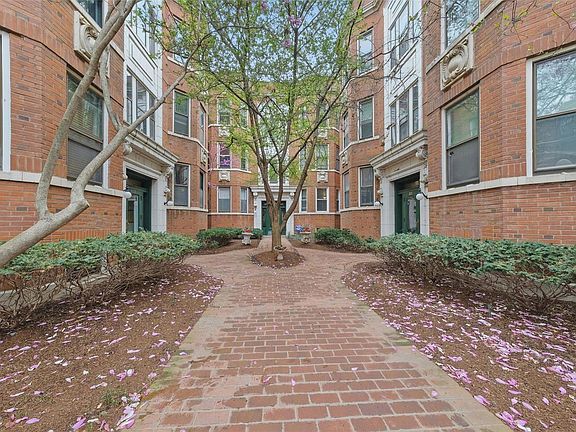 3rd image of 382 N Taylor Ave Unit 3W